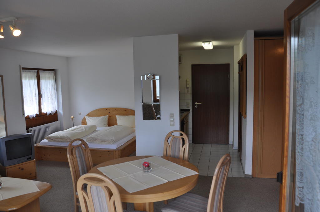 Appartements Waldrose Titisee-Neustadt Phòng bức ảnh